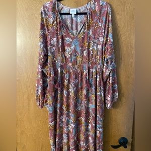 Knox Rose / woman’s large floral dress